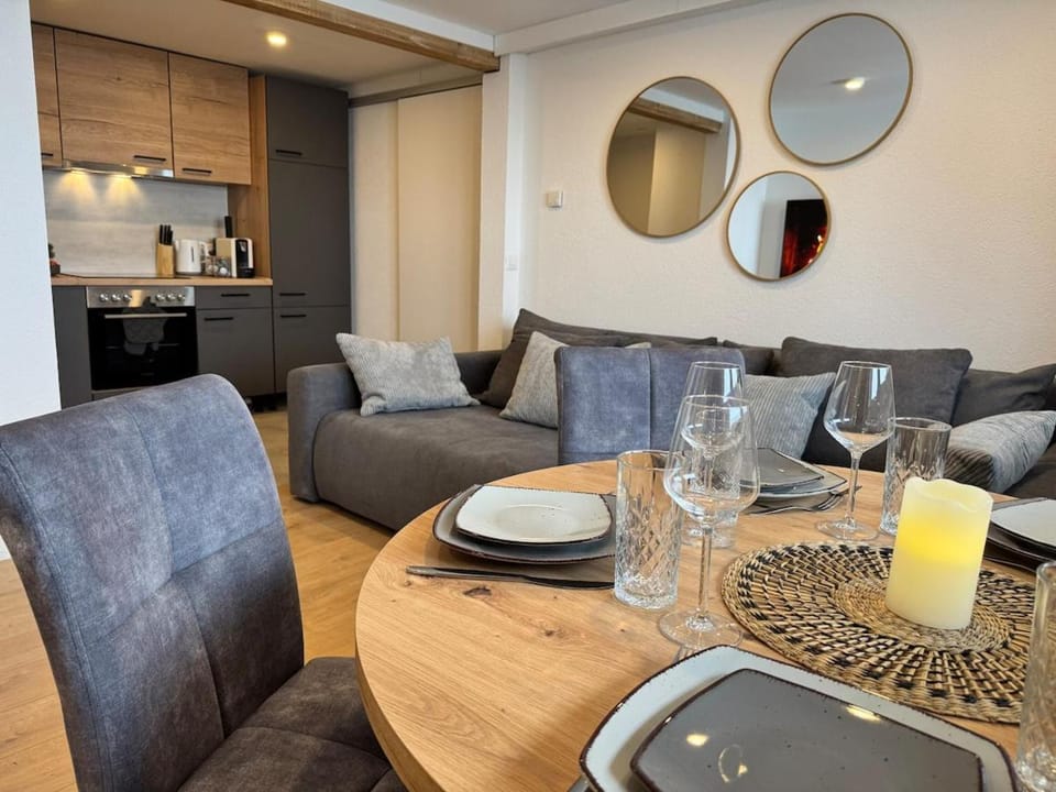 Breathtaking Lake & Mountain View Apartment 1 Apartment in Canton of Bern (Region)