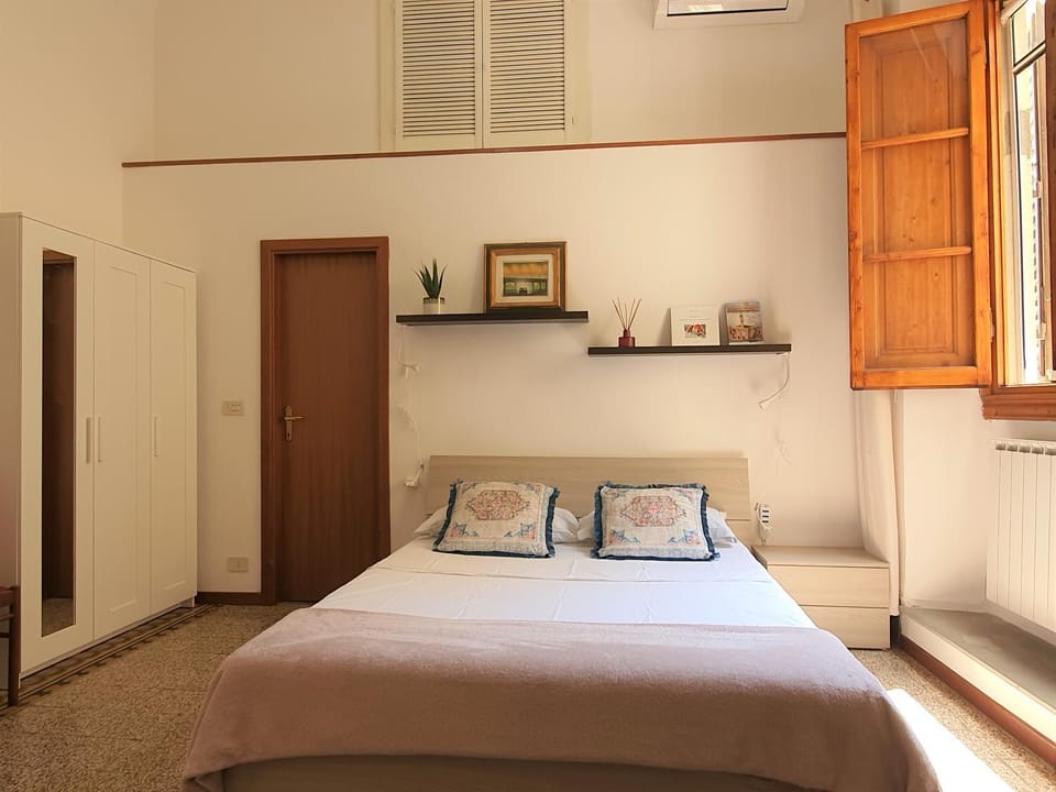 Ciompi Studio Apartment Apartment in Florence