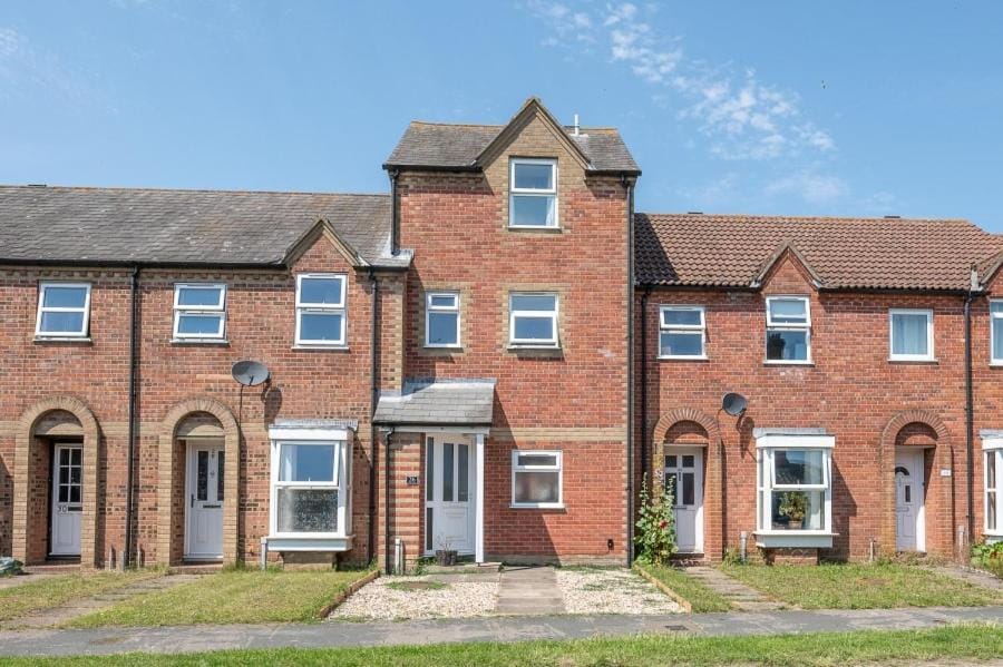Contractor Stay - 3BR Home with Parking in Leiston Apartment in Leiston