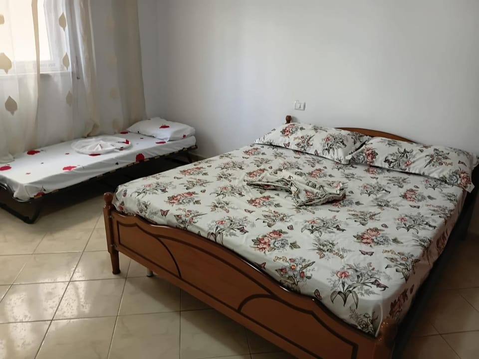 Grand Apartament Apartment in Tirana County, Albania