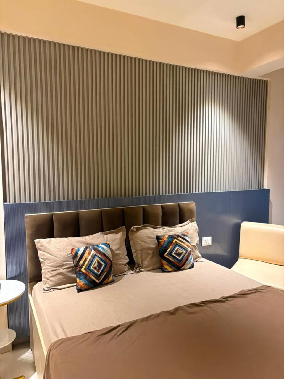 Friendly Flat Apartment in Uttar Pradesh