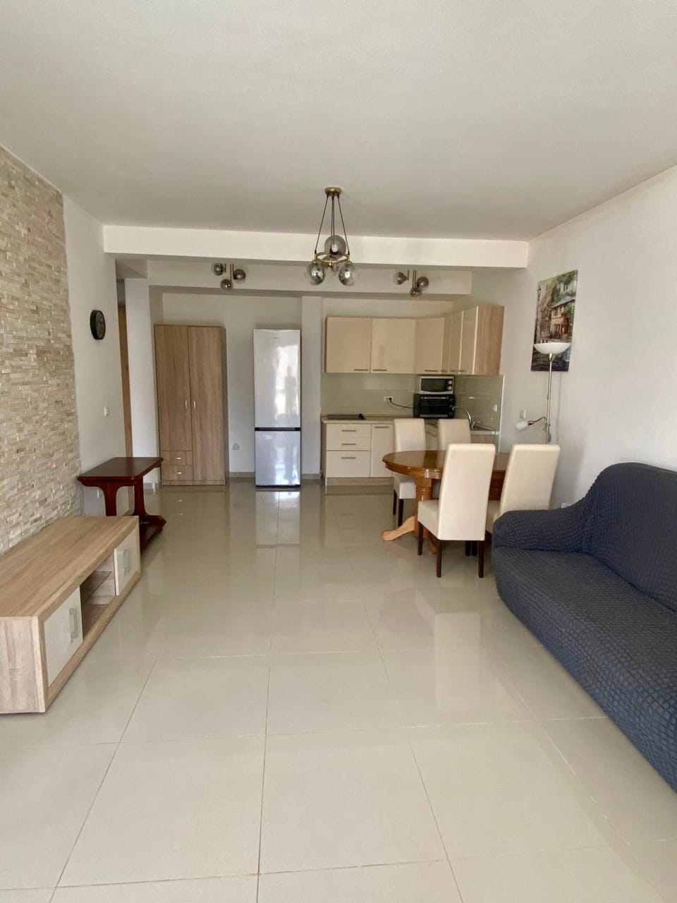 Kitchen or kitchenette, Living room