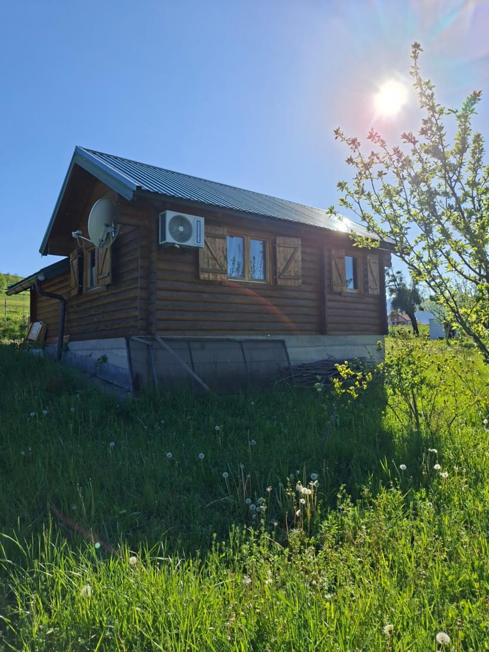 Property building, Spring, Day