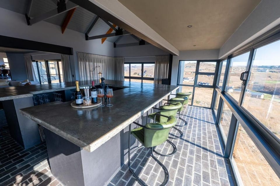 Lounge or bar