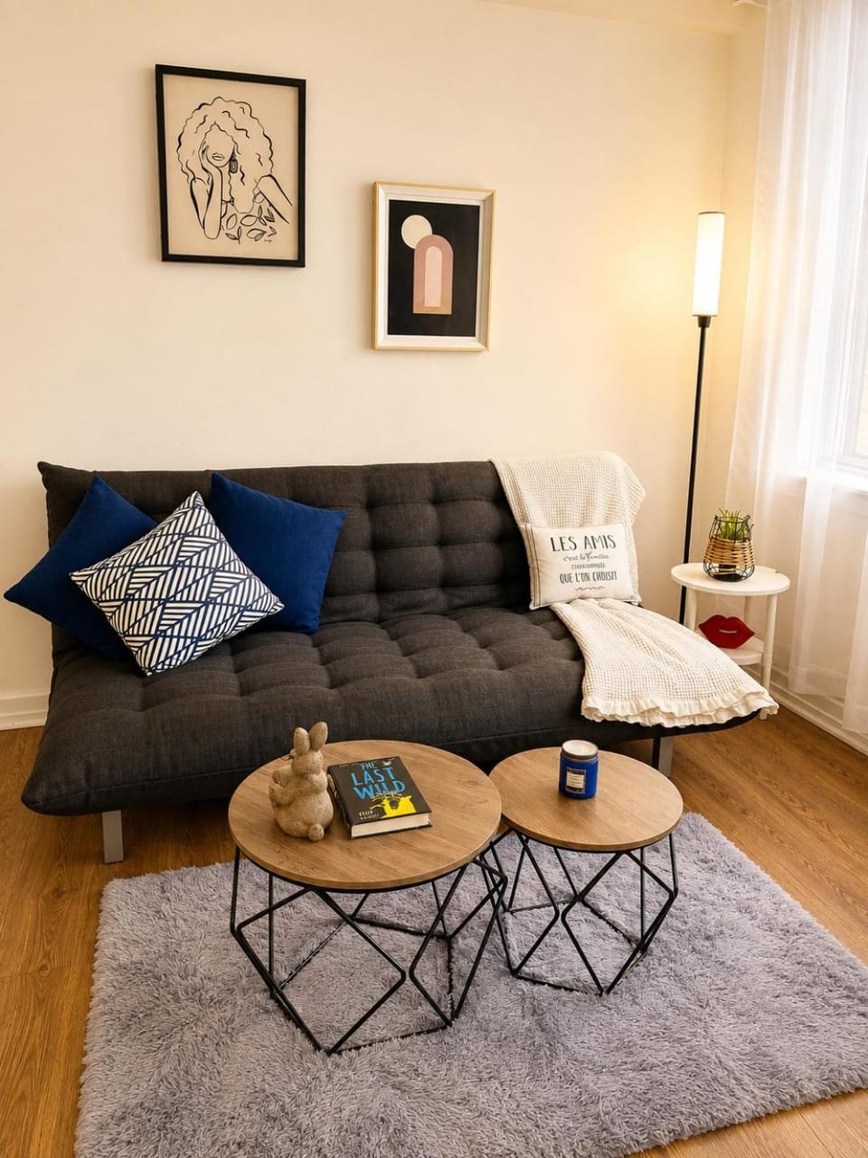 Marilyn Studio Downtown up to 4 persons near subway on downtown Montreal Apartment in Montreal