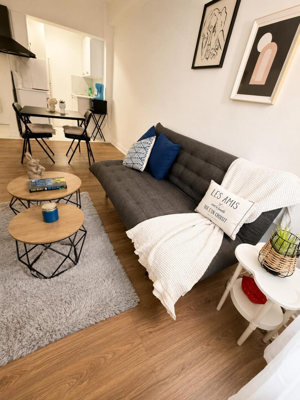Marilyn Studio Downtown up to 4 persons near subway on downtown Montreal Apartment in Montreal