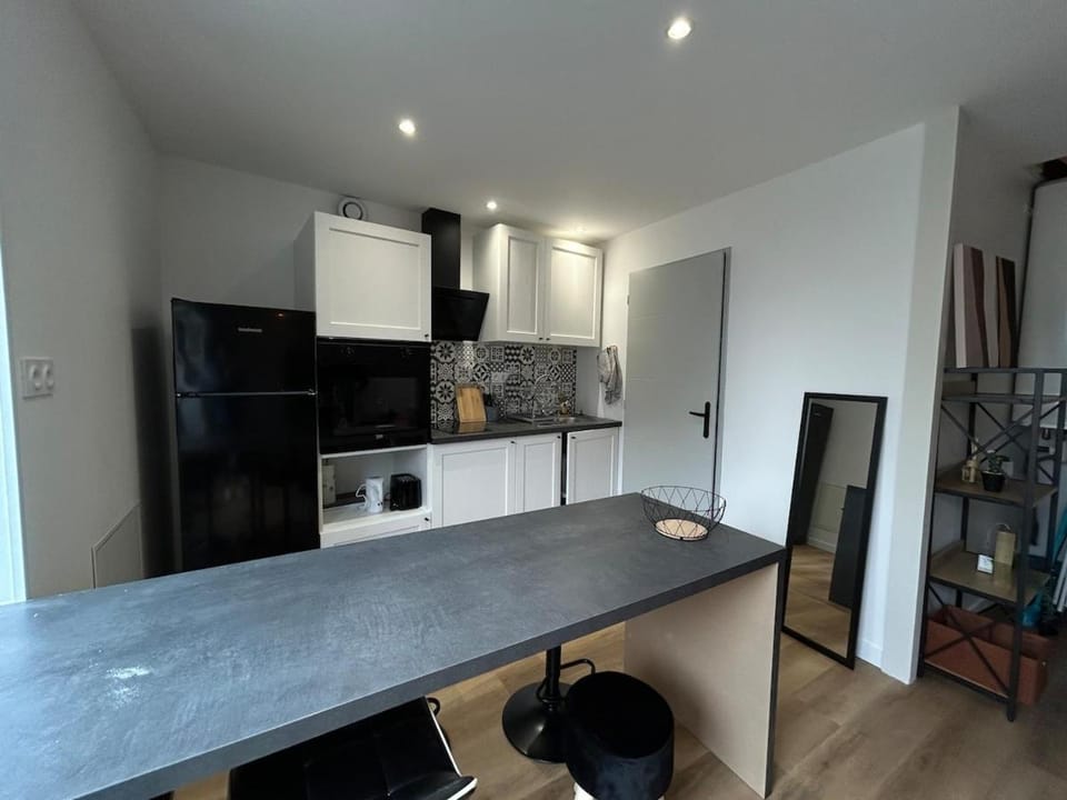 2-Bedroom House in City Center House in Nouvelle-Aquitaine