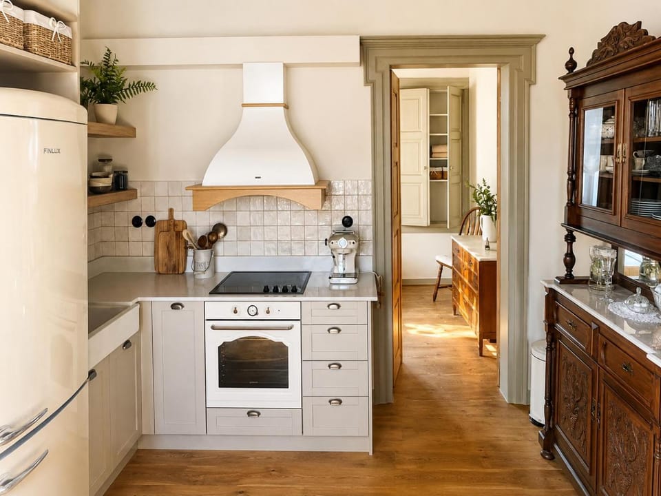 Kitchen or kitchenette, oven, stove