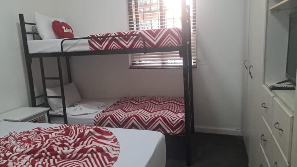As sleep and go Bed and Breakfast in Cape Town