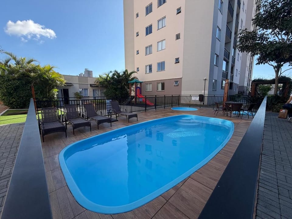 Apto a 150m Praia com piscina e a 15min Beto Carreiro Apartment in State of Santa Catarina