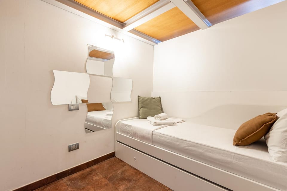 BDC - Milan Loft close to Porta Romana 8 guests! Apartment in Milan