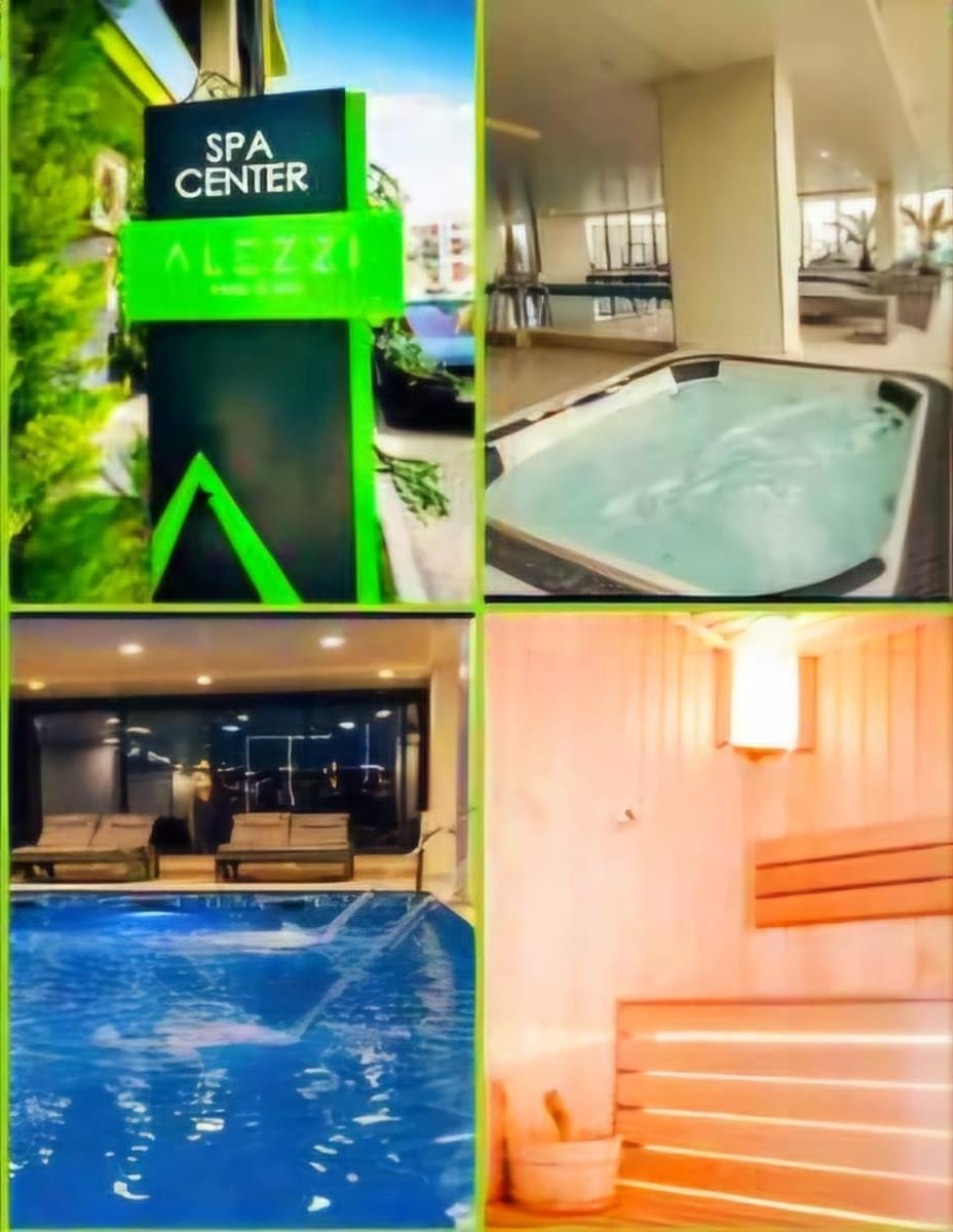 Beach Side Superb Family Apartment - Beach Free Pool & Spa Resort Apartment in Constanța County