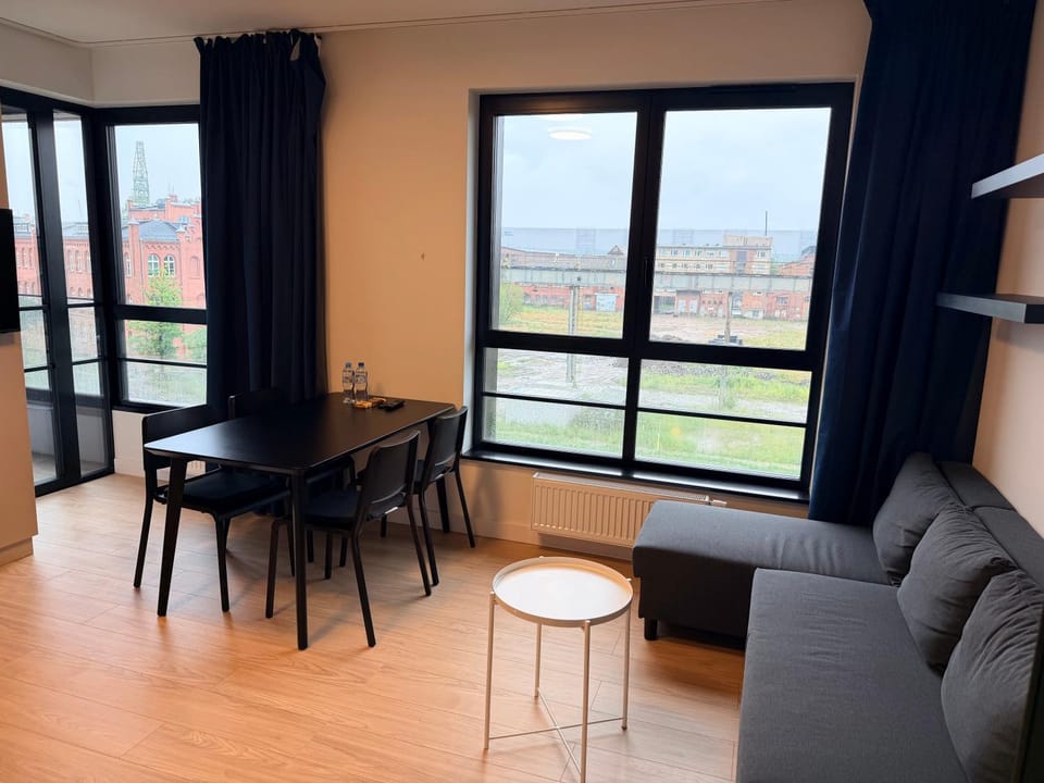 Balcony/Terrace, Living room, Seating area, Dining area