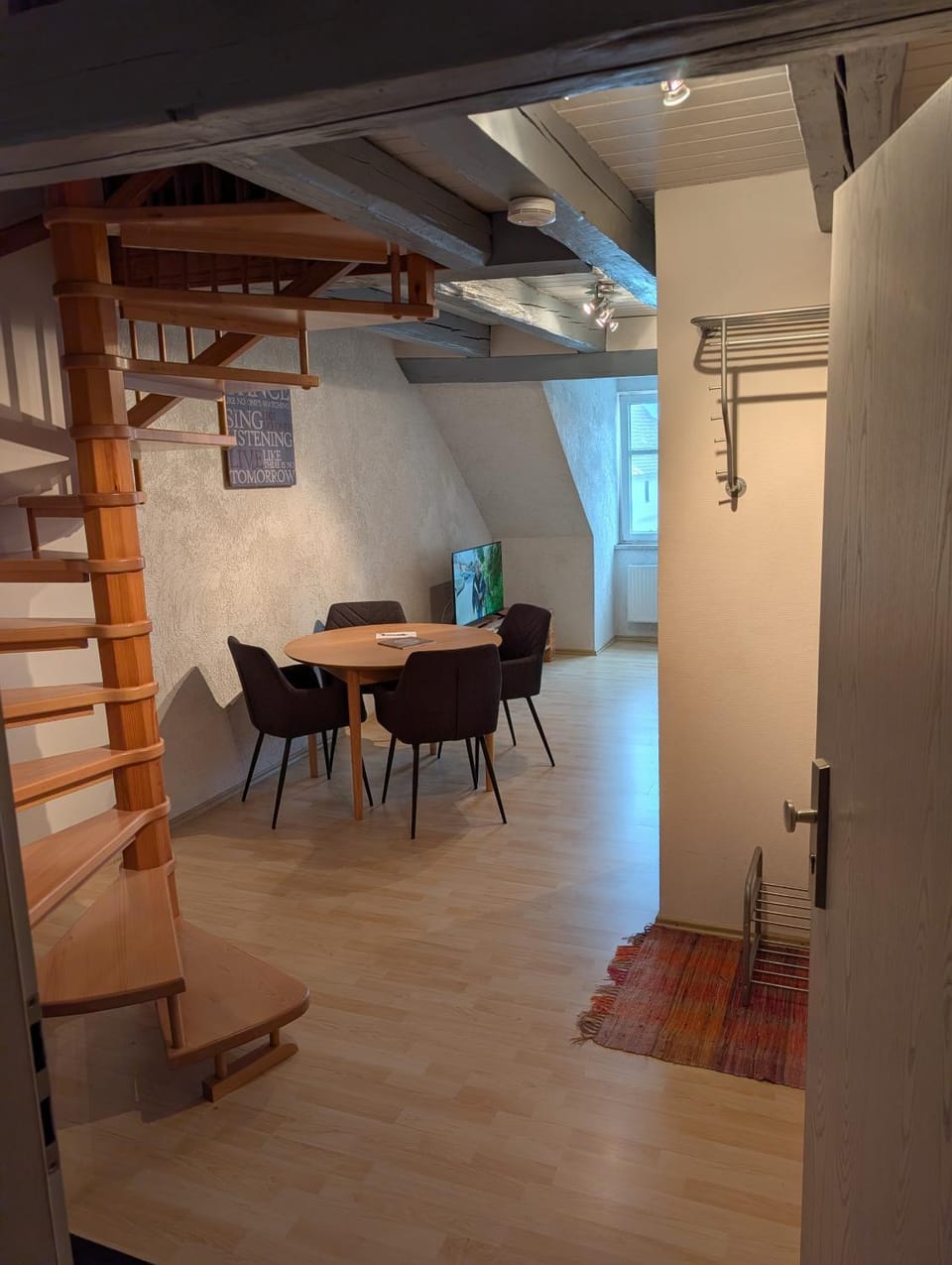 Living room, Dining area