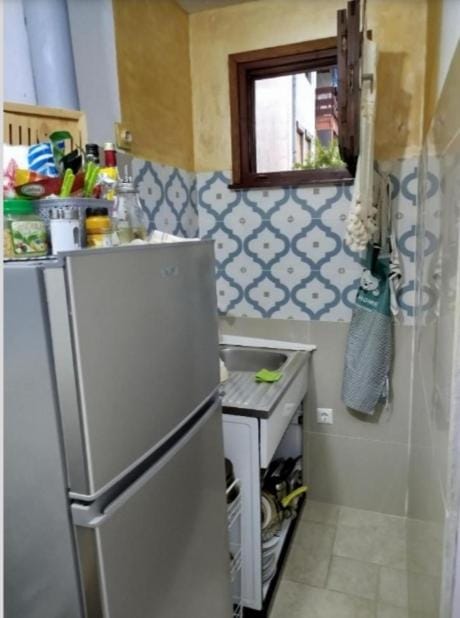 Room for two with shared bathroom and kitchen Vacation rental in Dobrota