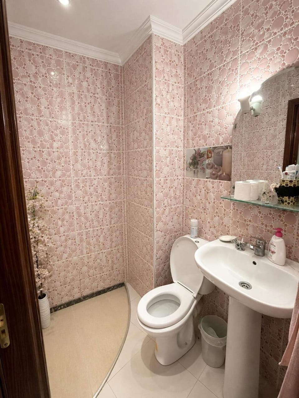 Shower, Toilet, Bathroom