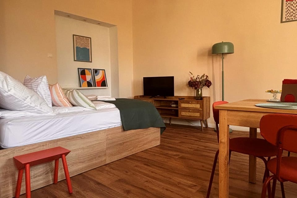 TV and multimedia, Bedroom