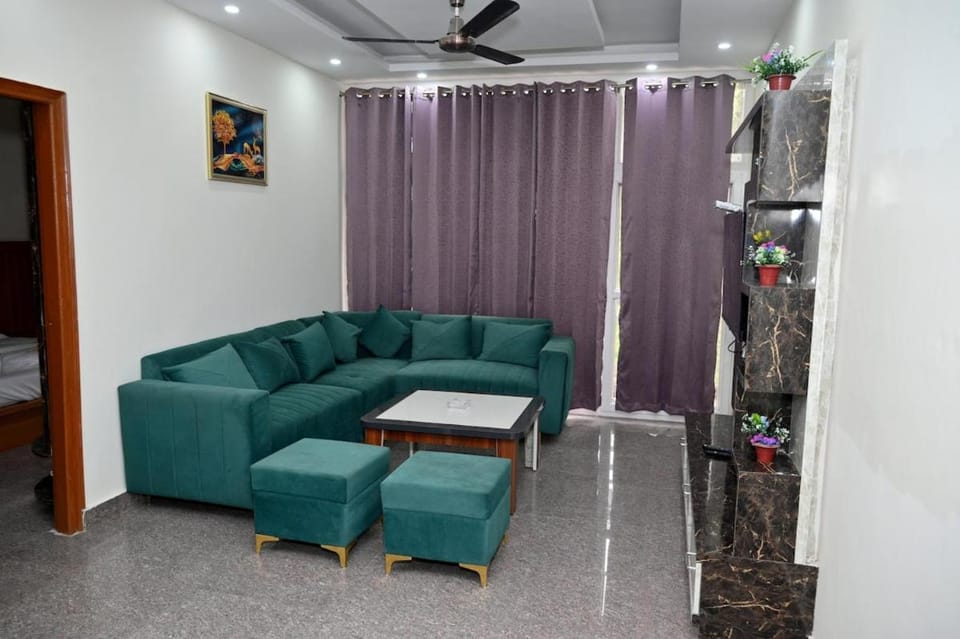 Emerald View Hillside TWO BHK Apartment Apartment in Himachal Pradesh