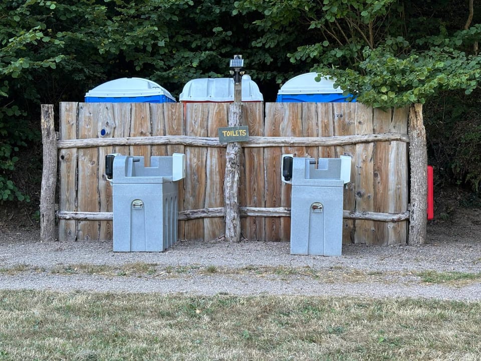 Buttercombe Meadow Campsite and Venue Campground/ 
RV Resort in North Devon District