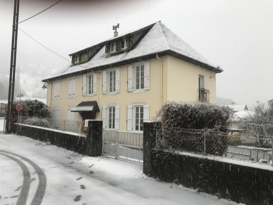 Property building, Winter
