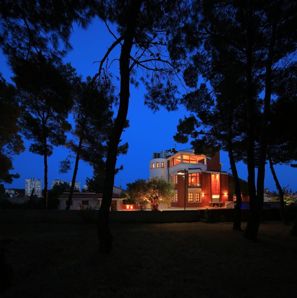 Property building, Night