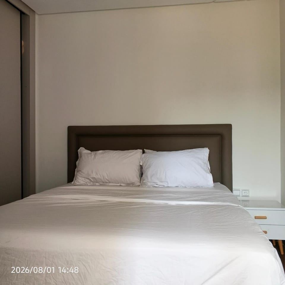 Appartement Moderne avec 2 Balcon en face de la gare entièrement équipé Apartment in Rabat-Salé-Kénitra