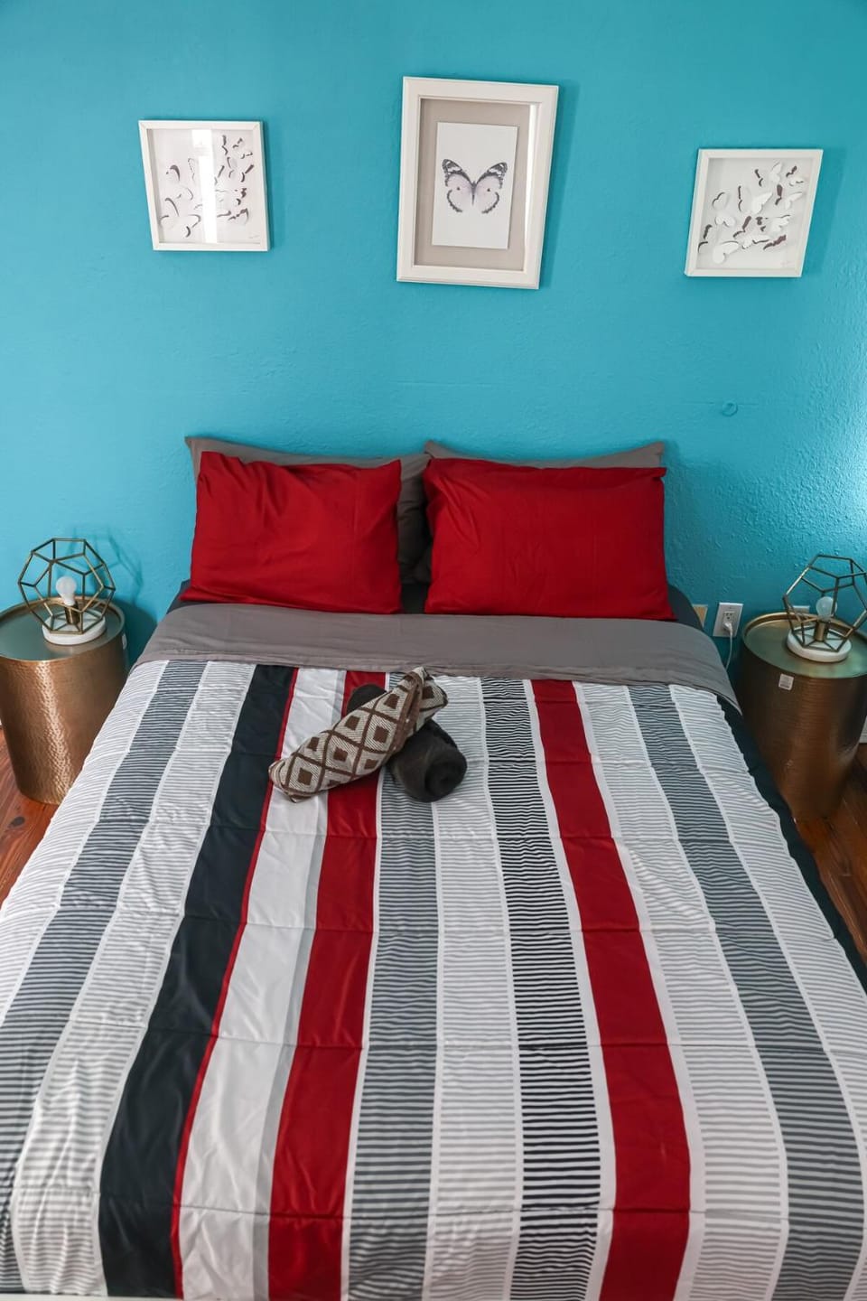 South Beach Apt, Pool Access, 5 Min to Beach Apartment in Flamingo Lummus