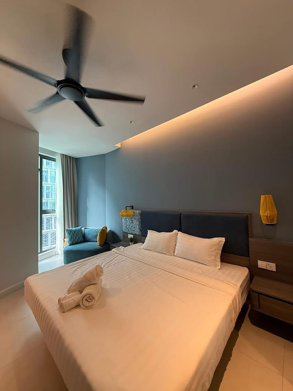 Bed, Bedroom
