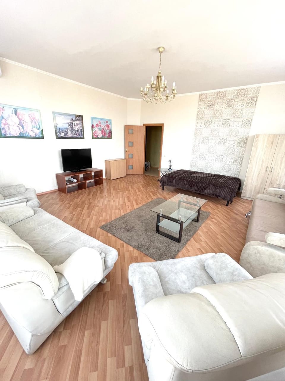 Home 23 Apartment in Odessa