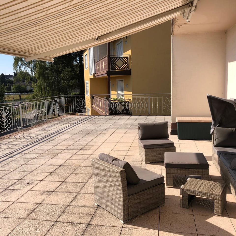 Balcony/Terrace, Seating area