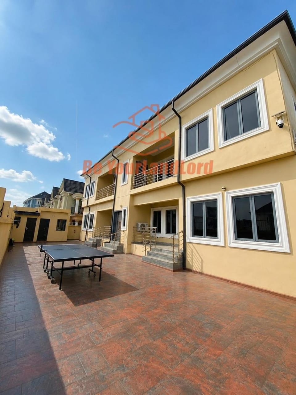 Property building, Day, View (from property/room), Balcony/Terrace