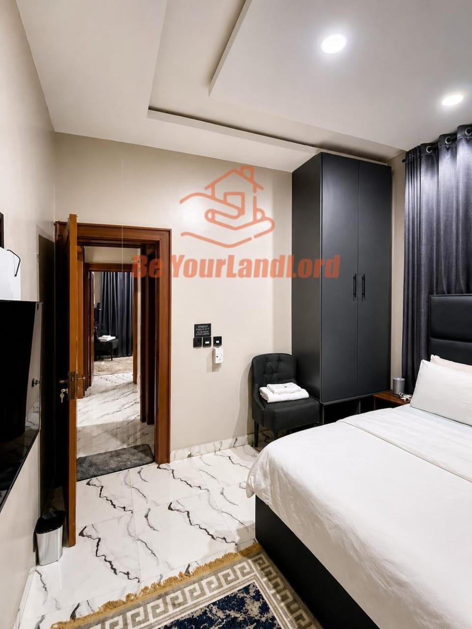 Bed, TV and multimedia, Photo of the whole room, Bedroom, wardrobe