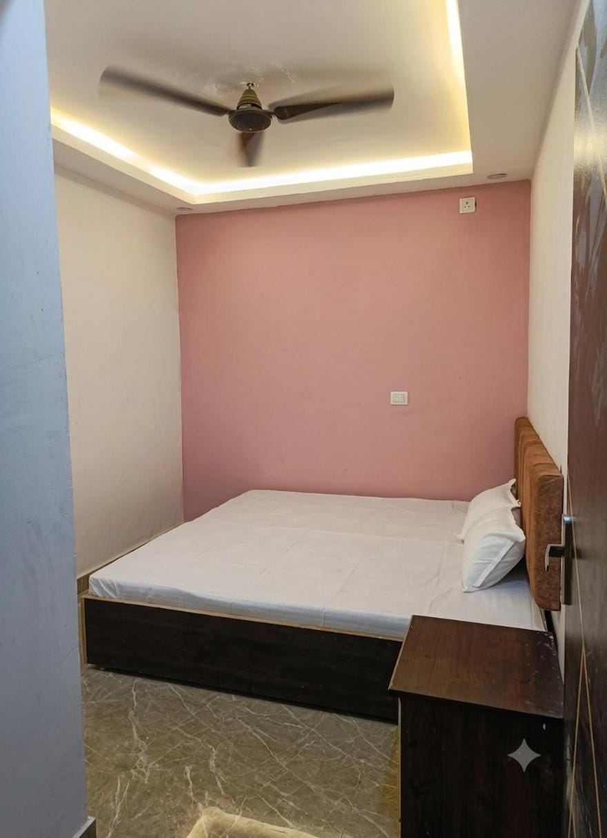 Shrinath ji Homestay near Kashi Vishwanath temple Vacation rental in Varanasi