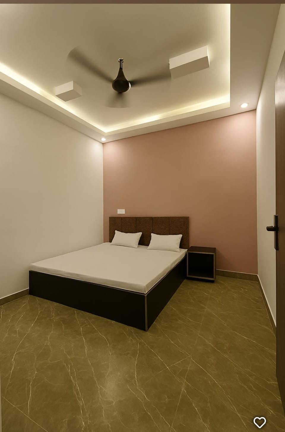 Shrinath ji Homestay near Kashi Vishwanath temple Vacation rental in Varanasi