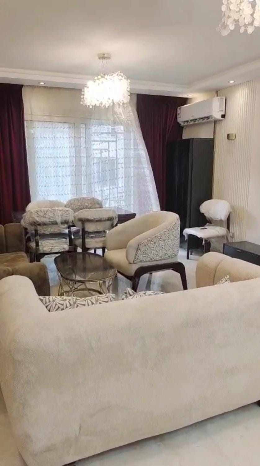 شقة 135 متر بحديقة خاصة apartment with private garden Apartment in Egypt