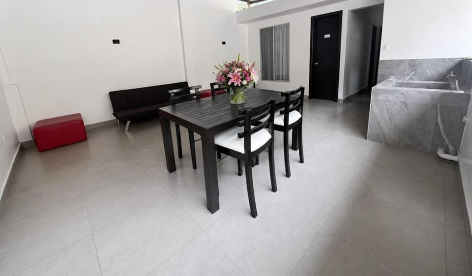 Prestige House - 3 bedrooms 4 bath Villa in Banos