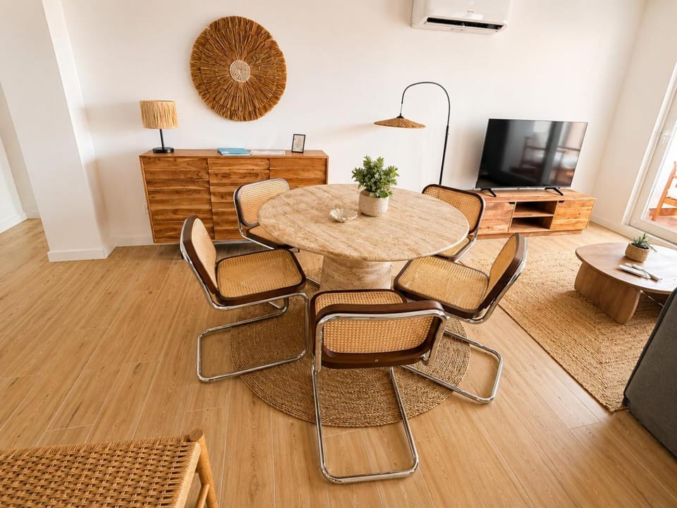 Lounge or bar