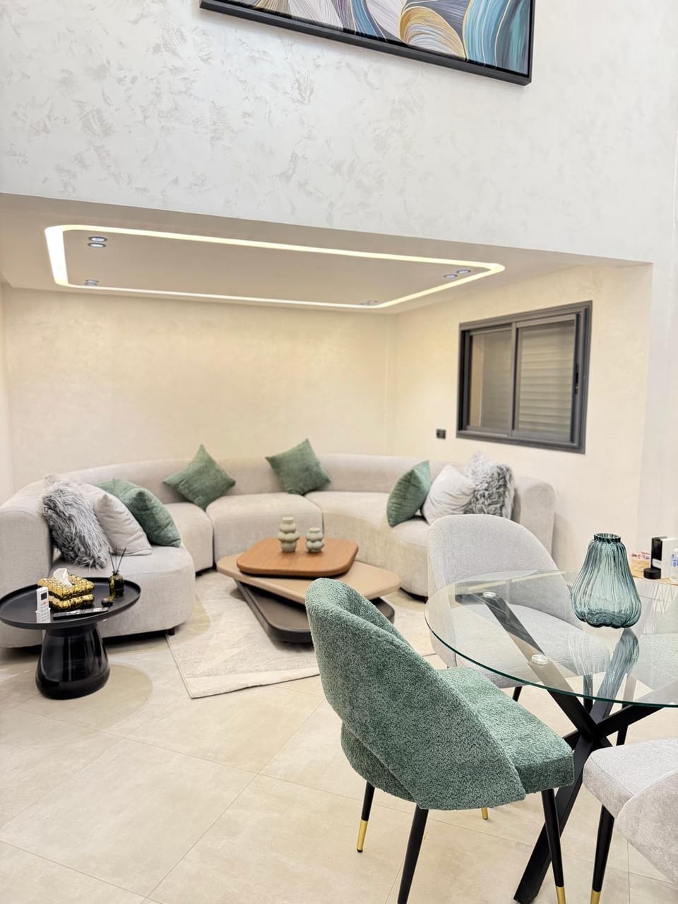 Living room, Seating area