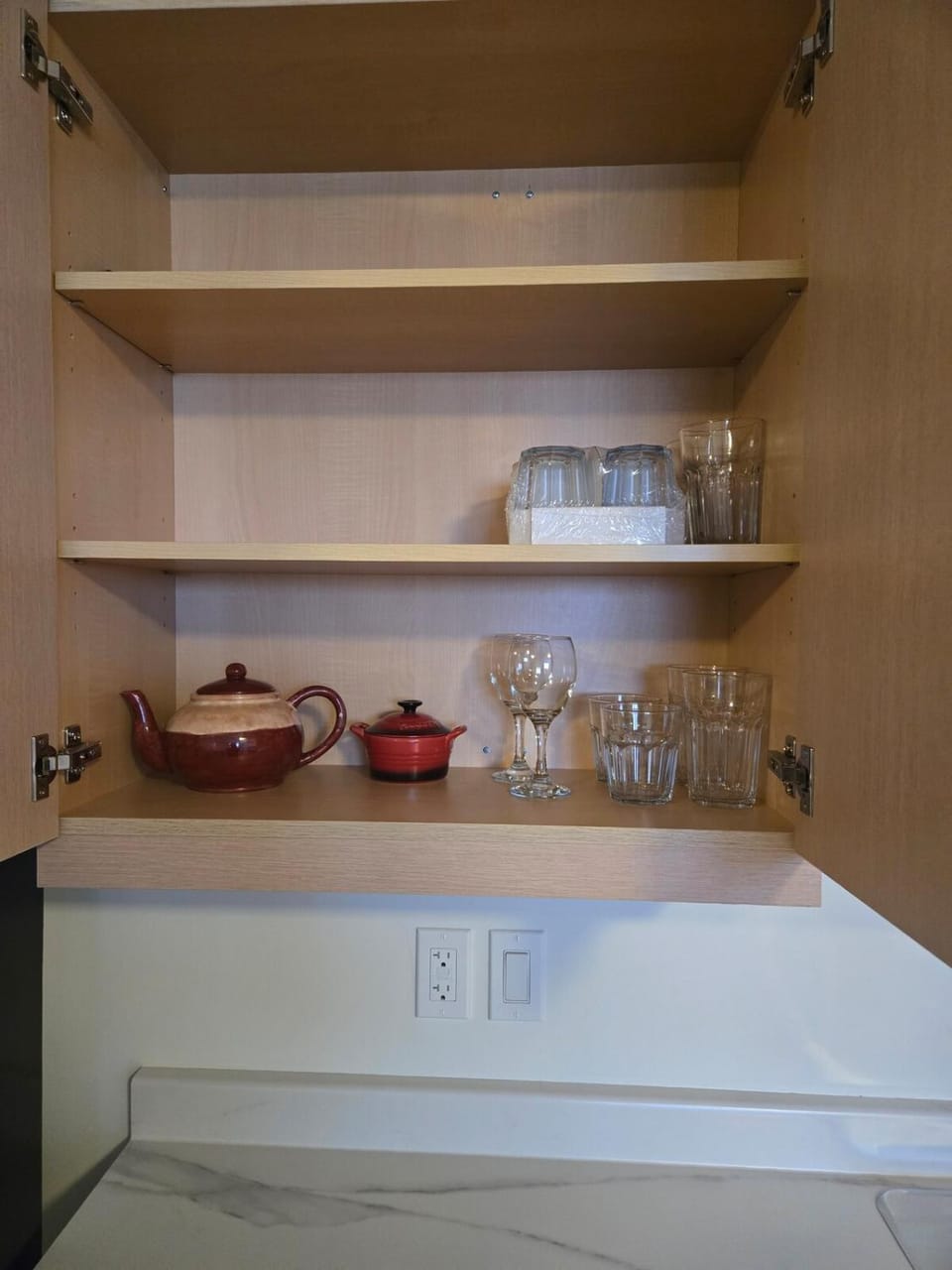 Private Guest Suite Sleeps 4 Apartment in Dieppe
