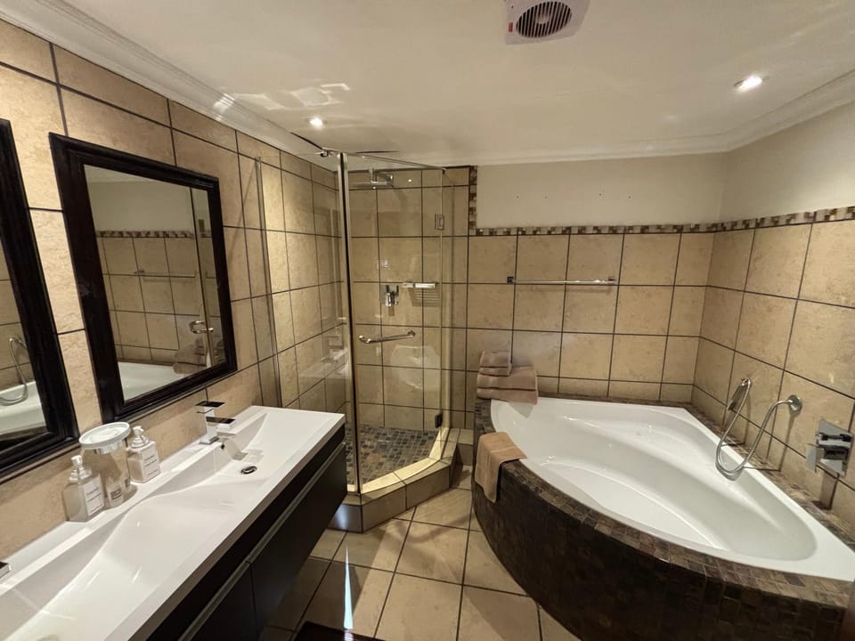 Critchley Hackle One Apartment in South Africa