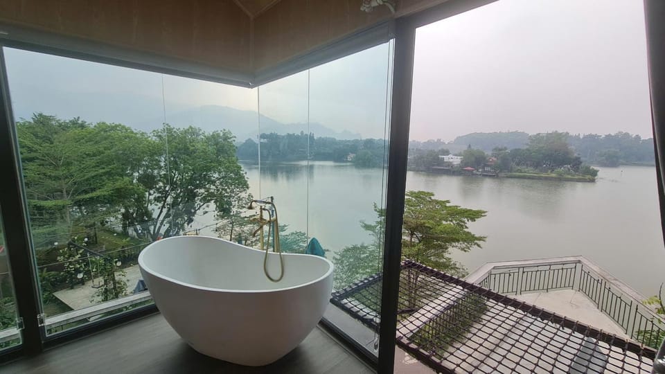 Omvibe Retreat Miễu Lake Chương Mỹ Luxury tent in Hanoi