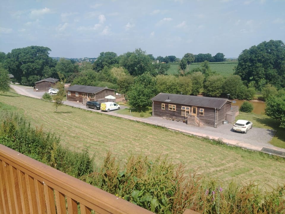 11B Upton Lakes & Lodges Fishing Hot Tub Lodge House in East Devon District