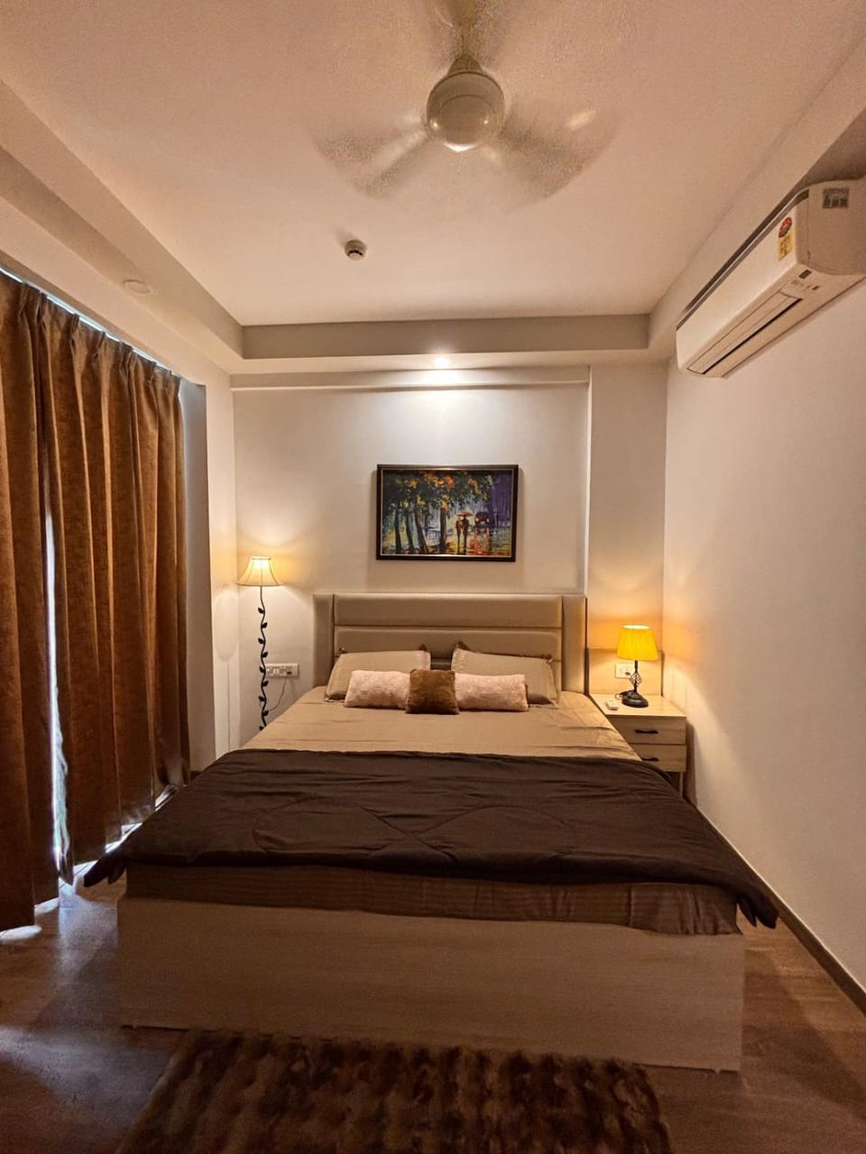 The Majestic Loft - Feels Like Your Home Apartment in Uttar Pradesh