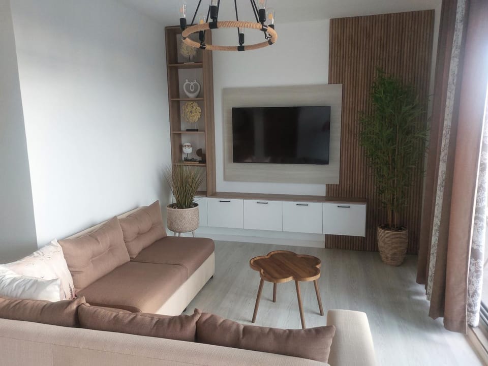 Communal lounge/ TV room, TV and multimedia, Living room, Seating area