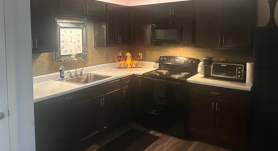 Lawrence Ks Apartment in Lawrence