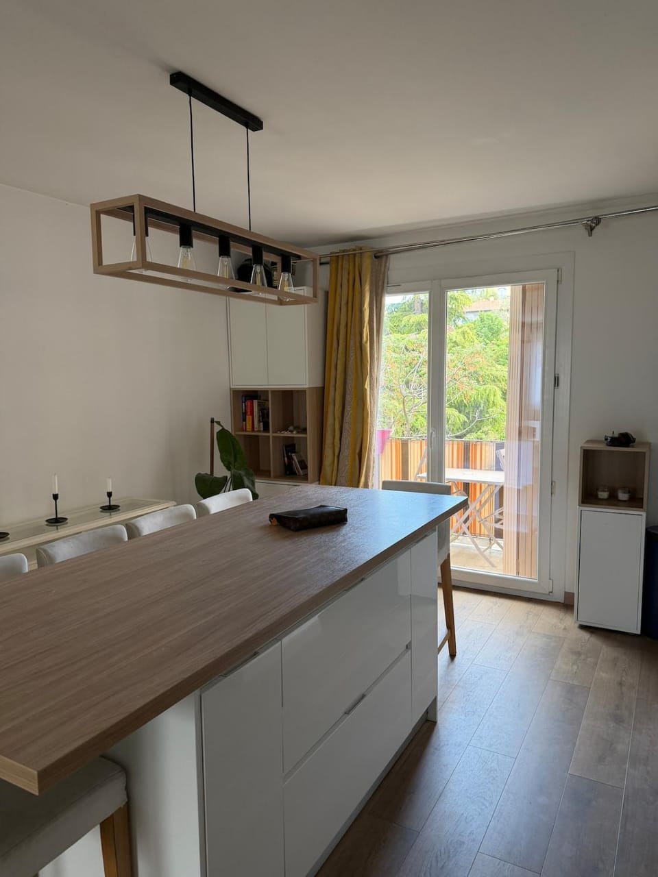 Beautiful 2-bedroom apartment with air conditioning - Tram - Balconies - Quiet Apartment in Nice
