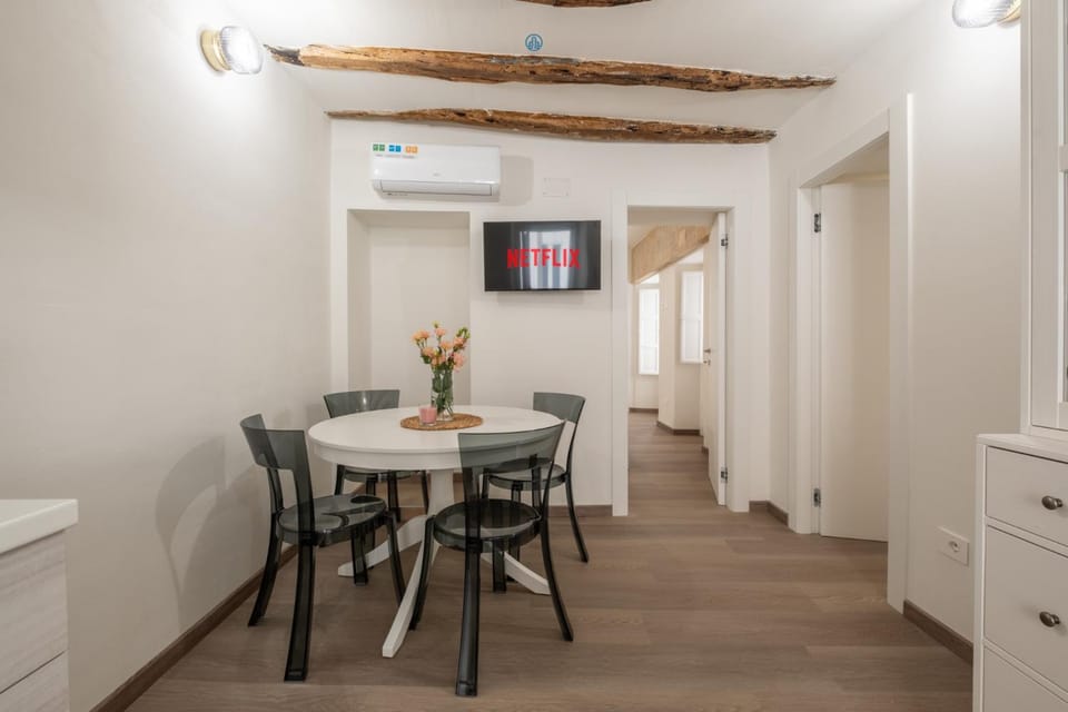 Domo de Mesu-House Live Express Apartment in Cagliari