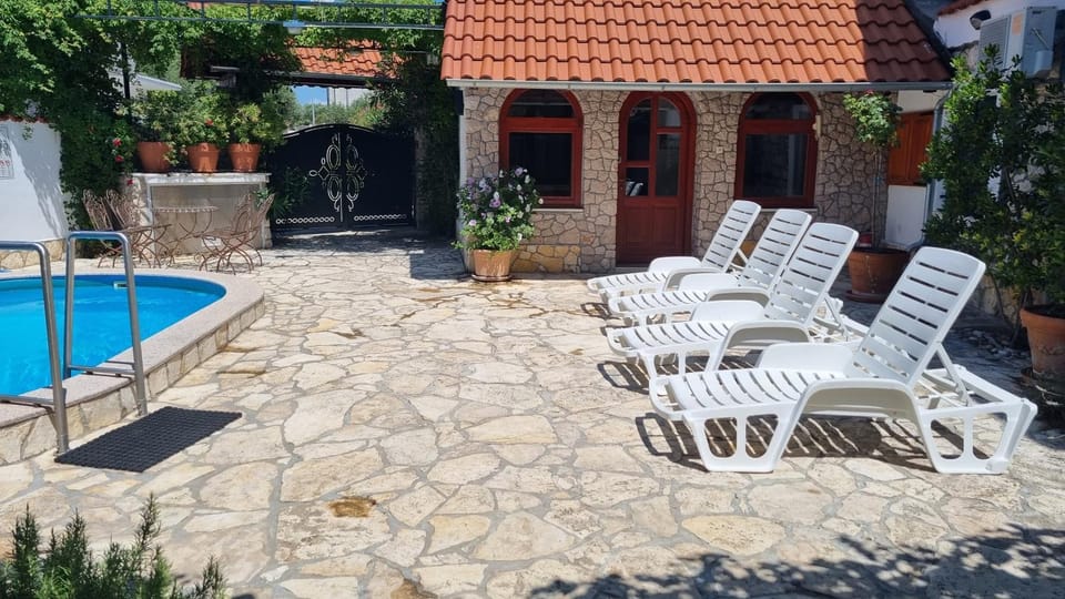 Dalmatian Stone House Per Kovic Villa in Šibenik-Knin County, Croatia