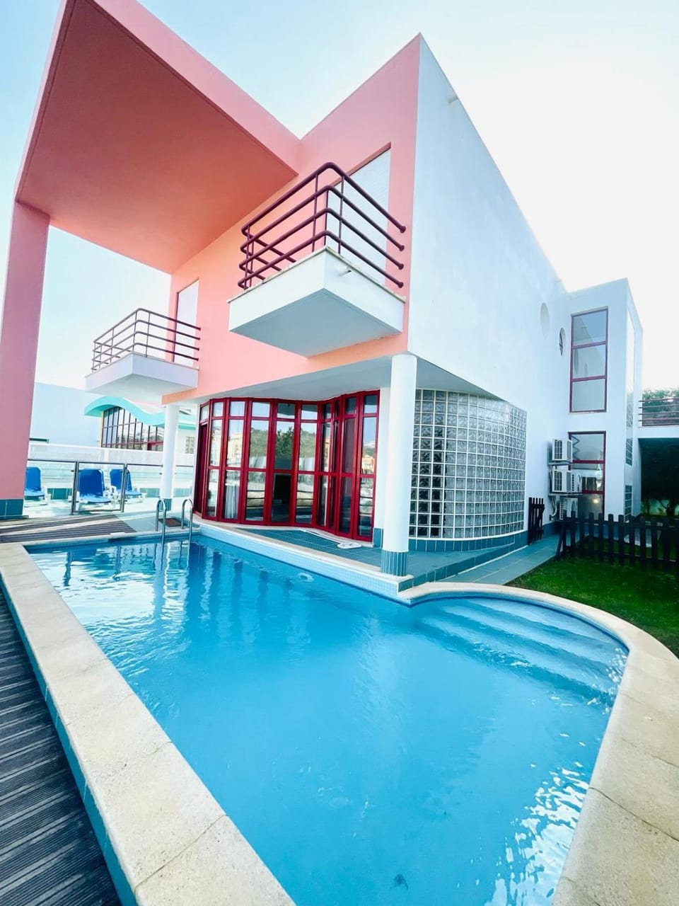 Property building, Swimming pool