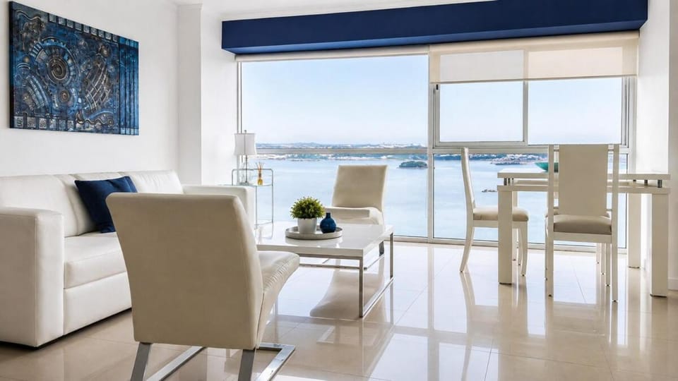 Suite Vista al Río con Piscina, Gym y Jacuzzi RF1-1107 Apartment in Guayaquil